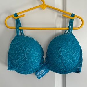 32DD La Senza bra in turquoise blue